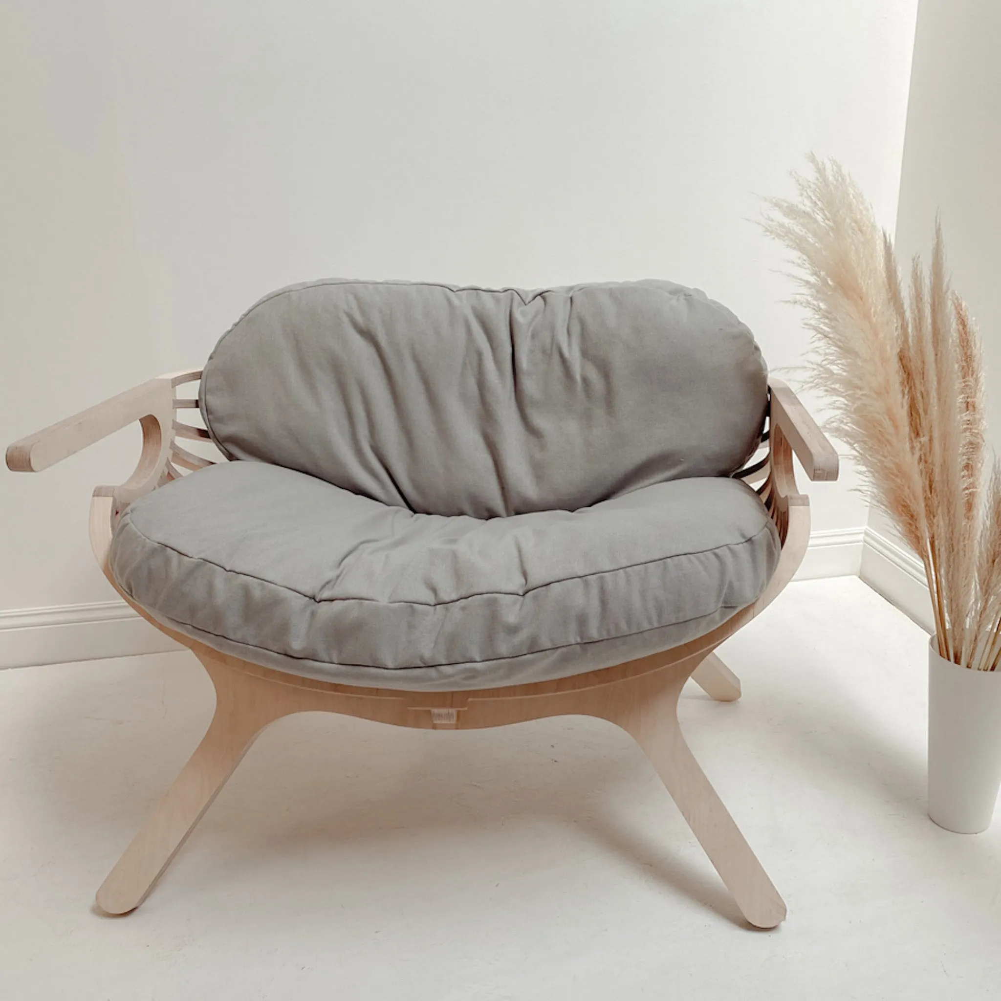 Shell Chair - Linen Blend Fabric